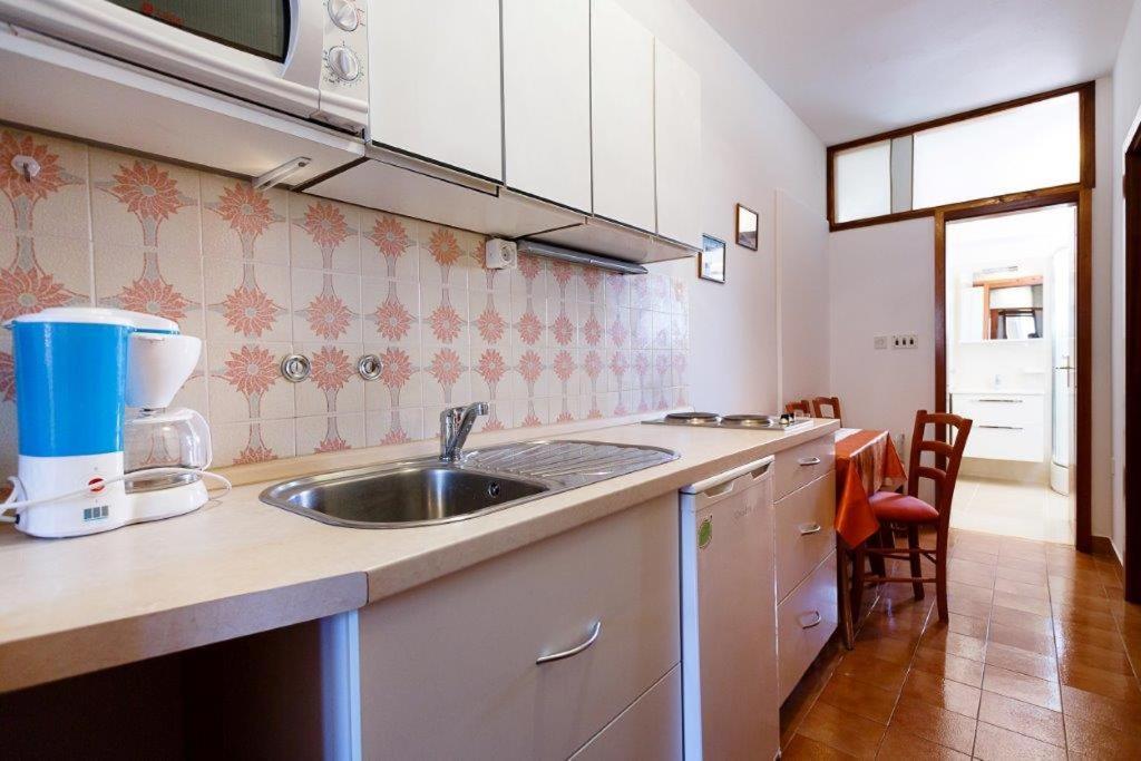 Apartmani Braut Kornić Kültér fotó