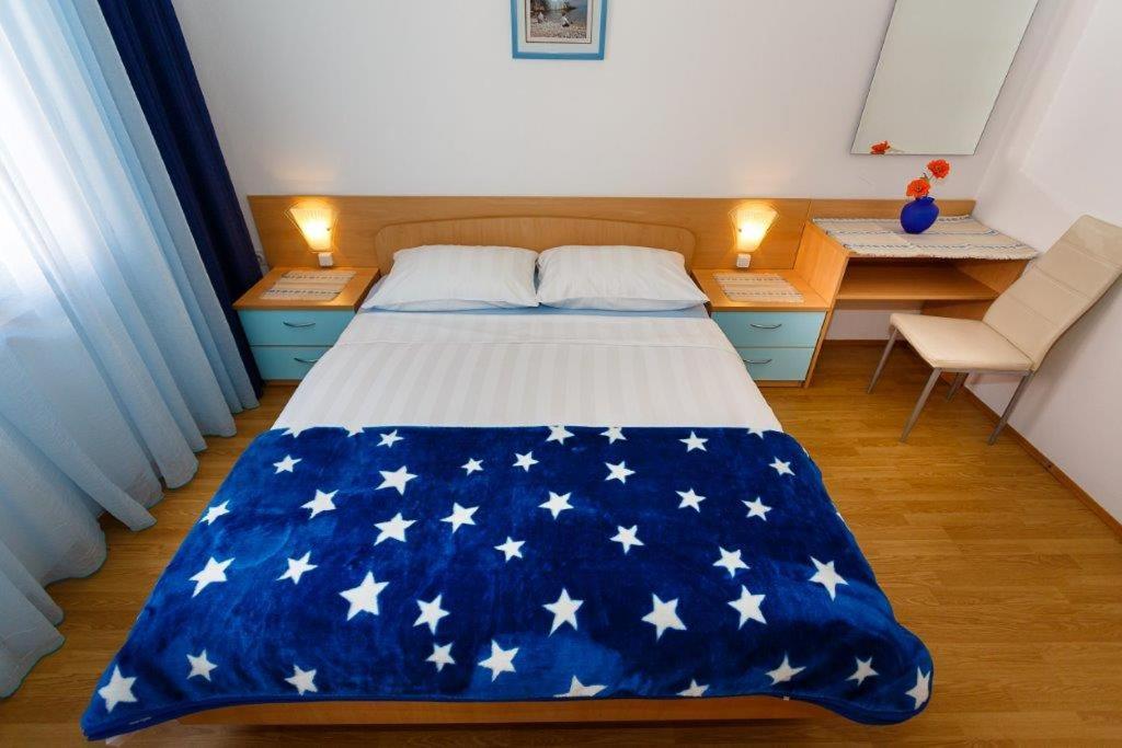 Apartmani Braut Kornić Kültér fotó