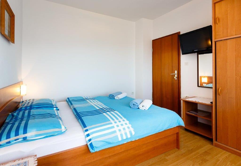 Apartmani Braut Kornić Kültér fotó