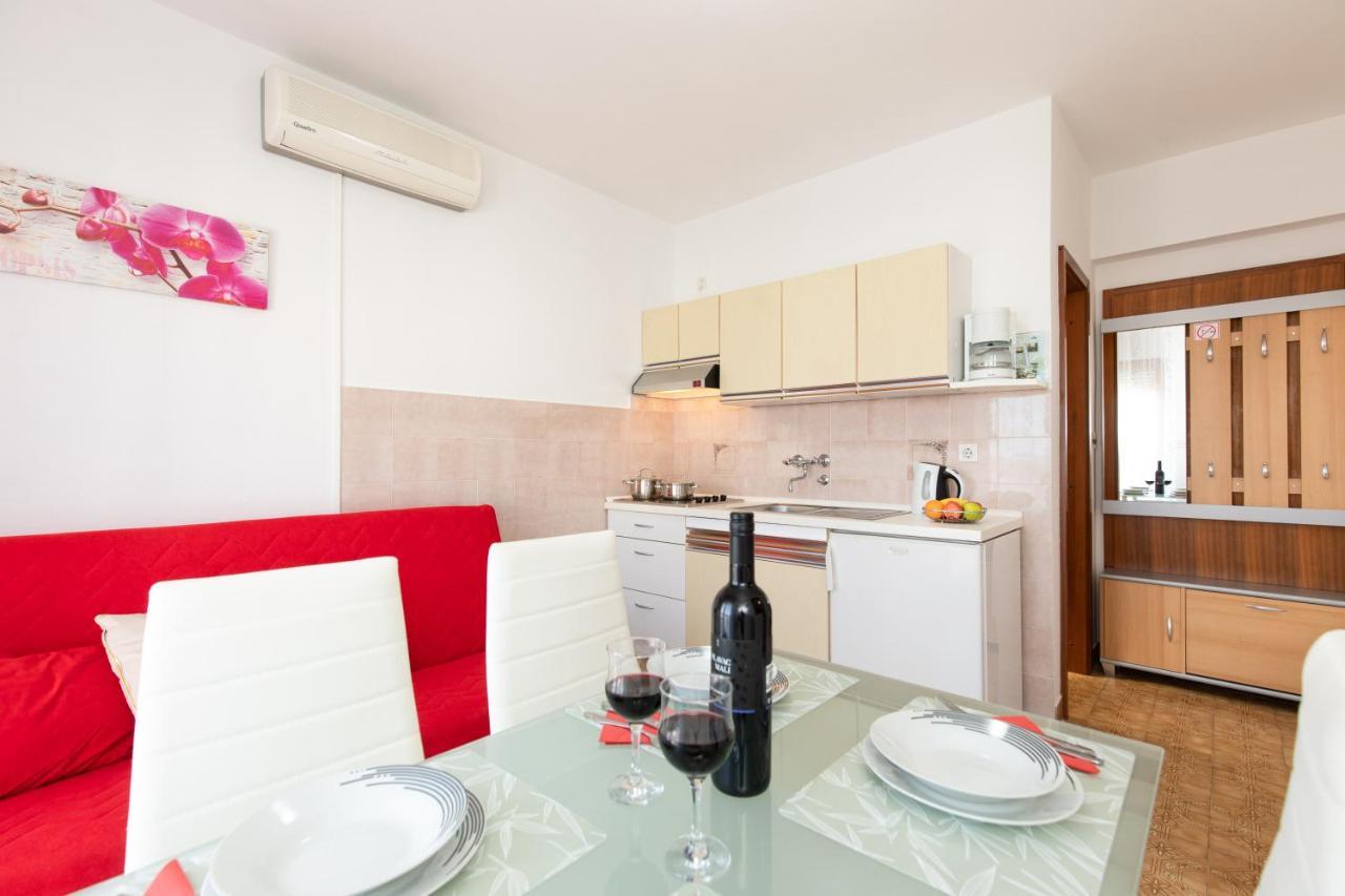 Apartmani Braut Kornić Kültér fotó