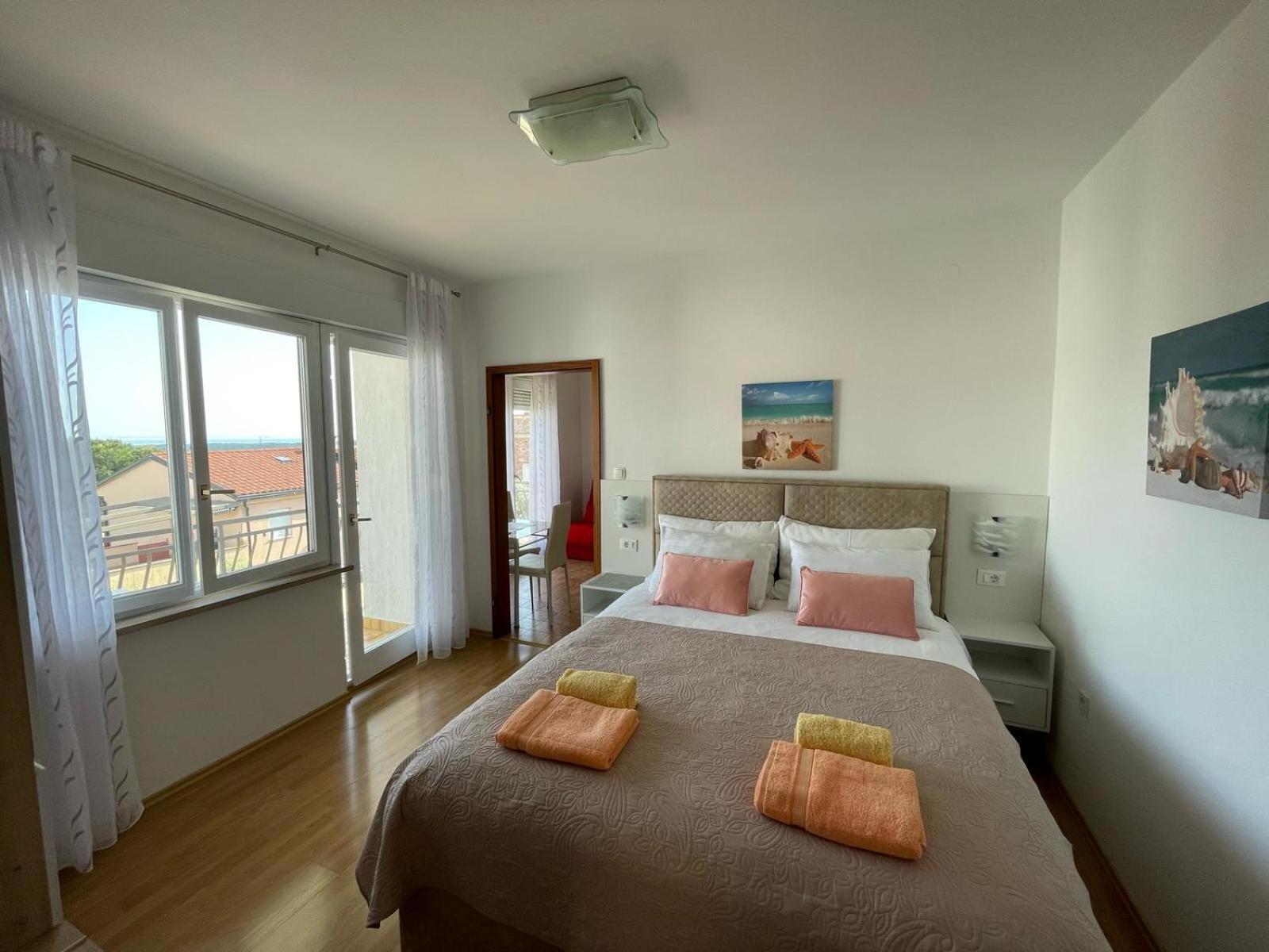 Apartmani Braut Kornić Kültér fotó